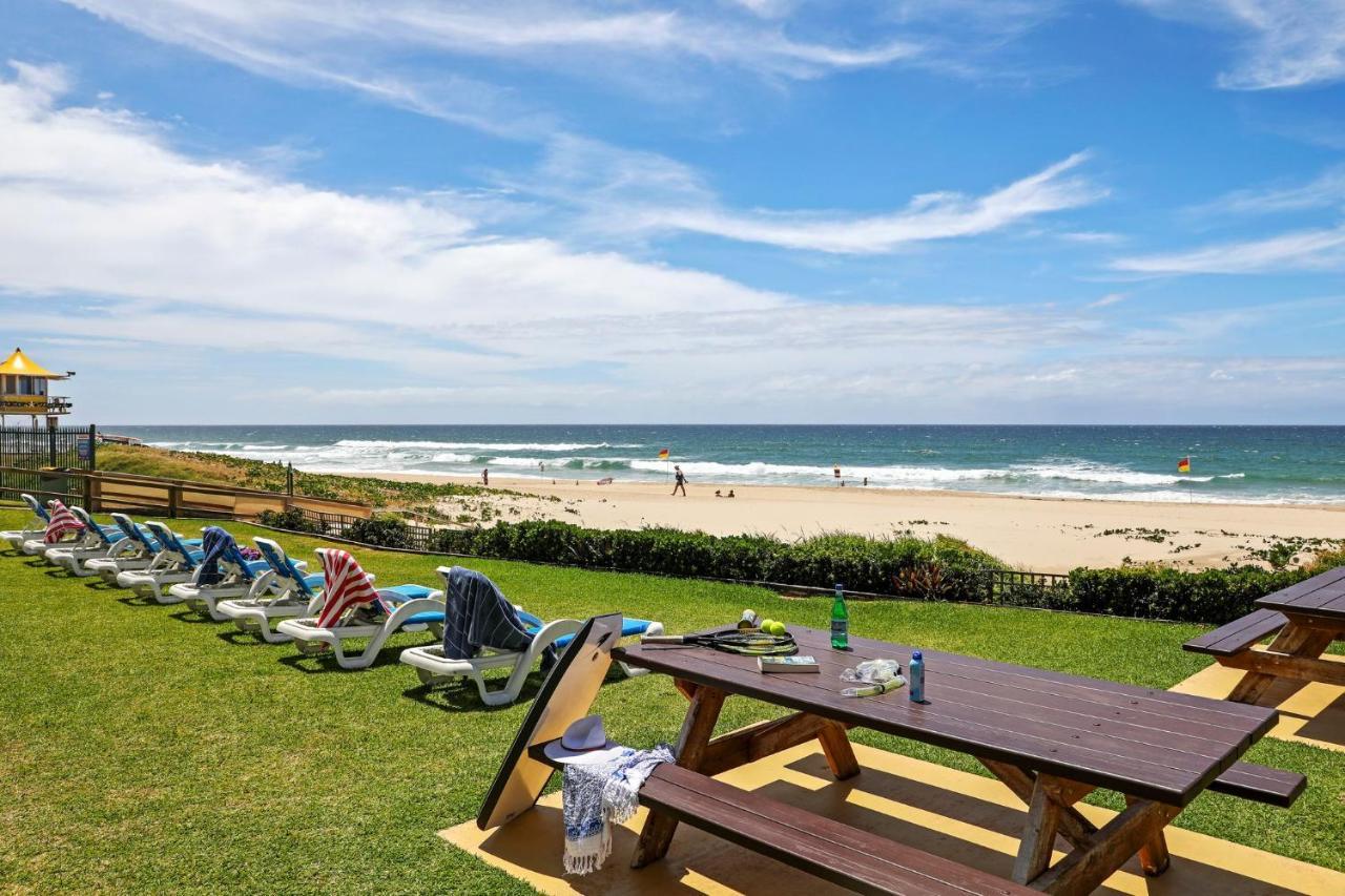 Breakers North Absolute Beachfront Apartments - Official Gold Coast Eksteriør billede